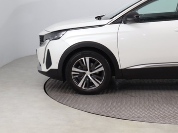 Peugeot 3008 II Crossover Facelifting  1.2 PureTech 130KM 2021 Peugeot 3008 1.2 PureTech, Salon Polska, zdjęcie 14