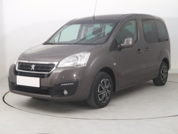 Peugeot Partner II Tepee Facelifting 2015 1.6 BlueHDi 100KM 2017 Peugeot Partner 1.6 BlueHDi, Salon Polska, zdjęcie 1