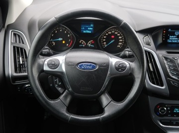 Ford Focus III Kombi 1.0 EcoBoost 125KM 2013 Ford Focus 1.0 EcoBoost, Klima, Klimatronic, zdjęcie 15