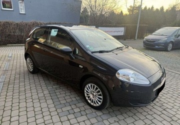 Fiat Punto Punto 2012 Hatchback 3d 1.2 8v 69KM 2013 Fiat Grande Punto 1,2 69KM Klimatyzacja 1.2 Benzyna 69KM, zdjęcie 3