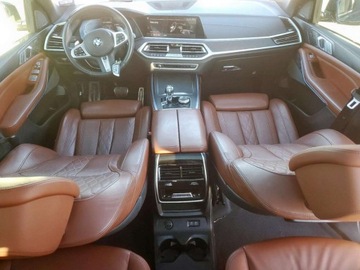 BMW X7 2022 BMW X7 M50i 2022 4.4l 4.4 Benzyna 523KM, zdjęcie 8