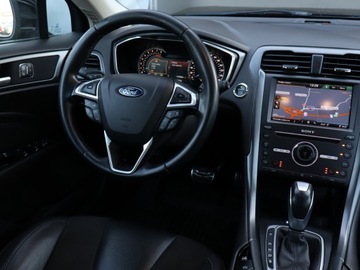 Ford Mondeo V Sedan 2.0 EcoBoost 203KM 2016 Ford Mondeo 2.0 EcoBoost, Automat, Skóra, Navi, zdjęcie 6