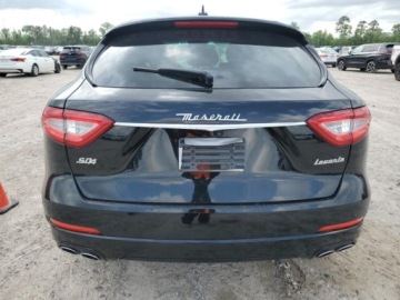 Maserati Levante 3.0 V6 GDI 350KM 2021 Maserati Levante 2021 MASERATI LEVANTE S 3.0 Benzyna 350KM, zdjęcie 4