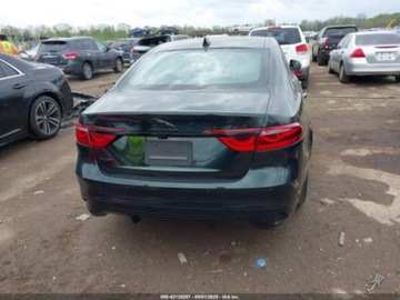 Jaguar XF II 2023 Jaguar XF R-Dynamic SE P300 2023 2.0l 2.0 Benzyna 296KM, zdjęcie 4