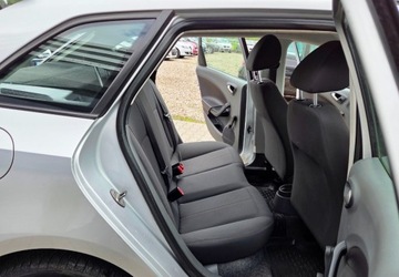 Seat Ibiza IV SportTourer 1.2 MPI 70KM 2011 Seat Ibiza 1,2 Ben 70 km 1.2 Benzyna 70KM, zdjęcie 25