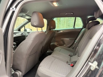Opel Astra K Sports Tourer 1.6 Turbo 200KM 2016 Opel Astra 1.6 turbo 200KM, grzana kierownica, fotele, bezwypadkowy, super, zdjęcie 16