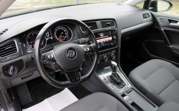 Volkswagen Golf VII Variant Facelifting 1.6 TDI-CR DPF BMT 115KM 2019 Volkswagen Golf Automat DSG Full LED 1.6 Diesel 116KM, zdjęcie 14