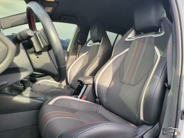 Toyota Corolla XII 2023 Toyota Corolla GR Sport 2.0Hybrid 2023r 40TysKm Bogata wersja wyposazenia, zdjęcie 33