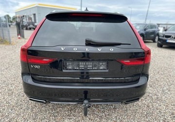 Volvo V90 II Kombi 2.0 D5 235KM 2018 Volvo V90 4x4,235 koni,R-design,Panorama,Niemcy, zdjęcie 3