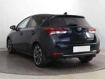 Toyota Auris II Hatchback 5d Facelifting 1.8 Hybrid 136KM 2015 Toyota Auris Hybrid, Salon Polska, Serwis ASO, zdjęcie 3