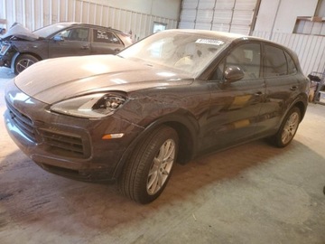 Porsche Cayenne III 2019 Porsche Cayenne 2019 PORSCHE CAYENNE 3.0 Benzyna 335KM, zdjęcie 2