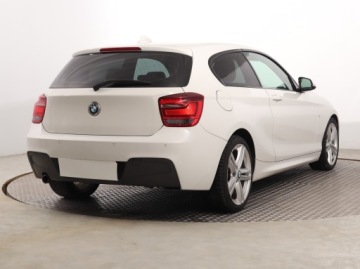 BMW Seria 1 F20-F21 Hatchback 5d 118d 143KM 2014 BMW 1 118d, Navi, Xenon, Bi-Xenon, Klima, zdjęcie 4