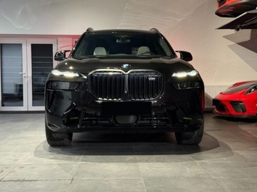 BMW X7 SUV M Facelifting 4.4 M60i 530KM 2025 BMW X7 M60i xDrive Suv 4.4 (530KM) 2025, zdjęcie 3