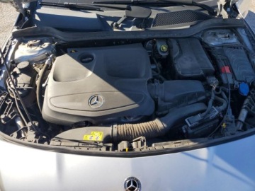 Mercedes CLA C117 2018 Mercedes-Benz CLA 250 2018 2.0 Benzyna 208KM, zdjęcie 5