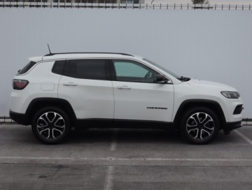 Jeep Compass II SUV Facelifting 1.3 GSE T4 150KM 2021 Jeep Compass 1.3 T-GDI, Salon Polska, Serwis ASO, zdjęcie 5