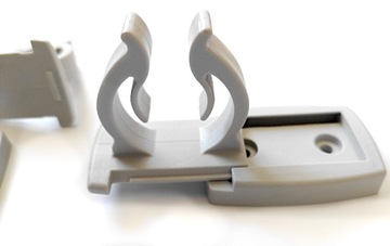 Зажимы для крепления трубок, например, рукоятки для навесов, опор.