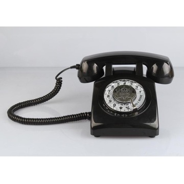 Вращающийся телефонный звонок в классическом стиле.