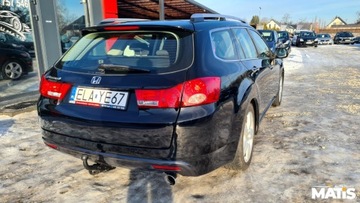 Honda Accord VIII Kombi 2.0 VTEC 156KM 2009 Honda Accord 2.0BENZ Automat climatronic 100 bezwypadek tempomat 2.0 156KM, zdjęcie 31