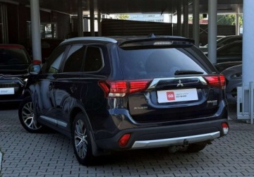 Mitsubishi Outlander III SUV Facelifting 2015 2.0 MIVEC 150KM 2015 Mitsubishi Outlander 2.0 150KM Intense 4WD CVT Salon PL 7-os 2.0 Benzyna, zdjęcie 30