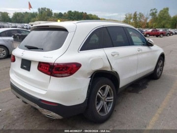 Mercedes GLC C253 2021 Mercedes-Benz GLC 2021, 2,0L, 4x4 2.0 Benzyna 255KM, zdjęcie 5