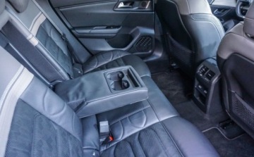 Citroen C5 III 2022 Citroen C5X Citroen C5 X 1,6 PHEV 225 KM 1.6 Hybryda 224KM, zdjęcie 17