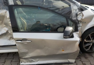 Toyota Corolla XII Hatchback 1.8 Hybrid 122KM 2019 Toyota Corolla Okazja 1.8 Hybryda 122KM, zdjęcie 16