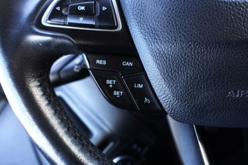 Ford Focus III Kombi Facelifting 1.5 EcoBoost 150KM 2018 Ford Focus Salon PL Tempomat Quickclear Gold X EcoBoost LED FV23, zdjęcie 18