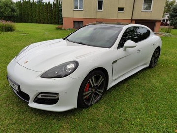 Porsche Panamera GTS z 2013r