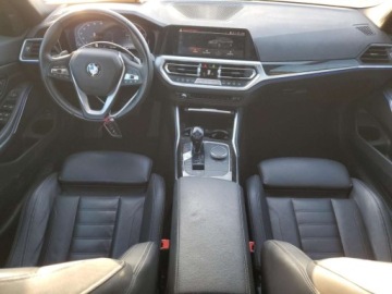 BMW Seria 3 G20-G21 2019 BMW Seria 3 330i 2019 2.0 Benzyna 255KM, zdjęcie 8