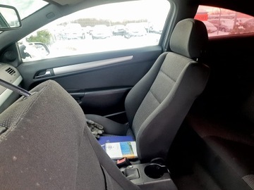 Opel Astra H Hatchback 5d 1.8 ECOTEC 140KM 2008 Opel Astra GT 1.8 benzyna, zdjęcie 19