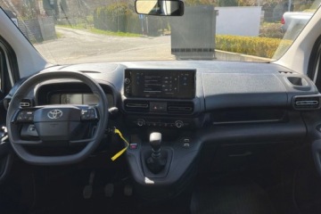 Toyota 2026 Proace City Verso Standard Business 1.5 100KM 2026, zdjęcie 9
