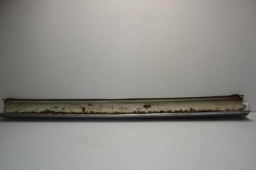 Mercedes W123 Центр длинного заднего бампера