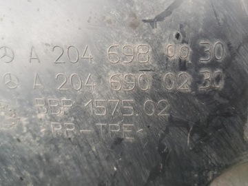 KOMPLETNÍ PODBĚH PRAVÝ PŘEDNÍ MERCEDES W204 2046984030 2046984430