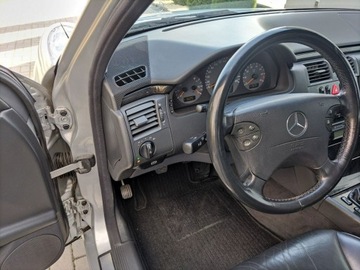 Mercedes Klasa E W210 Sedan 2.6 170KM 2001 Mercedes E 240 170KM Avantgarde Xenony Skóra, zdjęcie 11