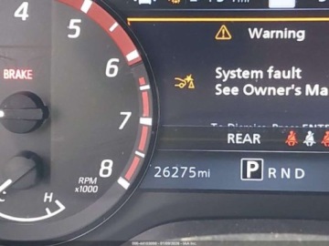 Nissan Titan 2024 Nissan Titan Pro-4x 2024 5.6 Benzyna 400KM, zdjęcie 11