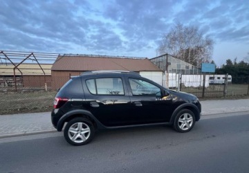 Dacia Sandero II Hatchback 5d 1.5 dCi 90KM 2014 Dacia Sandero Dacia Sandero II 1.5 dCi Stepwey 1.5 Diesel 90KM, zdjęcie 11