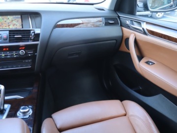 BMW X3 F25 SUV 2.0 20d 190KM 2015 BMW X3 xDrive20d, 187 KM, 4X4, Automat, Skóra, zdjęcie 7