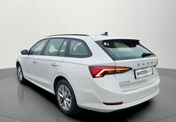 Skoda Octavia IV Kombi 2.0 TDI 115KM 2022 Skoda Octavia I wlasciciel - Salon PL - Kamera - Czujniki - el. Hak - Nowe, zdjęcie 8