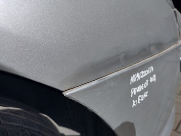 Крыло переднее правое Peugeot 407 седан k: EZRC