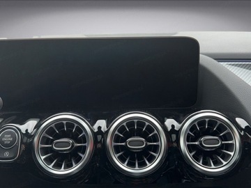 Mercedes GLA II Off-roader AMG Facelifting 2.0 35 306KM 2025 MERCEDES-BENZ GLA AMG 35 4-Matic Suv 2.0 (306KM) 2025, zdjęcie 8