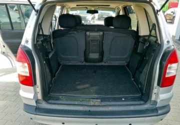 Opel Zafira A 1.6 16V 101KM 2004 Opel Zafira 1,6 Benzyna Klima 7-osob 1.6 Benzyna 100KM, zdjęcie 8