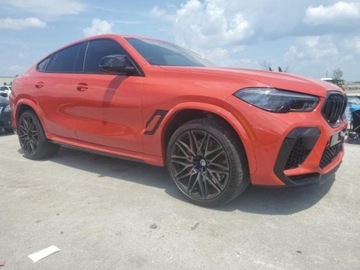 BMW Seria 6 G32 2022 BMW X6M Czerwono Czerwona Kolorystyka Malo Spotykane 4.4 Benzyna 530KM, zdjęcie 4