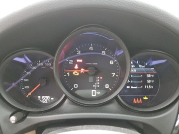 Porsche Macan 2021 Porsche Macan 2021 2.0l 2.0 Benzyna 248KM, zdjęcie 9