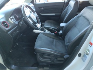 Suzuki Vitara III SUV 1.4 BOOSTERJET 140KM 2018 Suzuki Vitara 1.4 Boosterjet XLED 2WD II (2015-201, zdjęcie 9