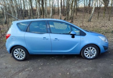 Opel Meriva II Mikrovan 1.4 Turbo ECOTEC 120KM 2013 Opel Meriva Opel Meriva B Automat ,active 1.4 Benzyna 120KM, zdjęcie 4