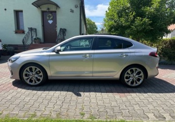 Hyundai i30 III Hatchback 1.4 T-GDI 140KM 2019 Hyundai i30 Fastback 1,4T 140KM PANORAMA FULL-LED Key-less Bezwypadkowy, zdjęcie 1
