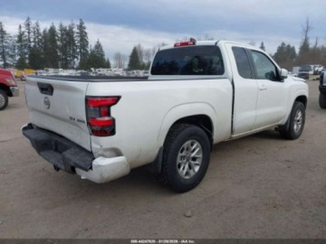 Nissan 2024 Nissan Frontier King Cab Sv 2024 3.8 Benzyna 310KM, zdjęcie 5