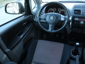Suzuki SX4 I Hatchback Facelifting 1.6 VVT 120KM 2011 Suzuki SX4 1.6 VVT, Salon Polska, Serwis ASO, zdjęcie 6