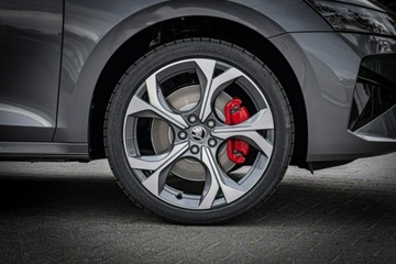 Skoda Octavia IV 2025 Škoda Octavia Skoda Octavia RS 2.0 TSI 265 KM DSG, zdjęcie 5