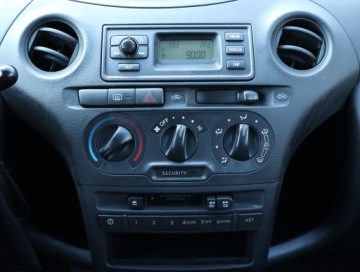 Toyota Yaris I 2004 Toyota Yaris 1.0 VVT-i, Salon Polska, zdjęcie 11